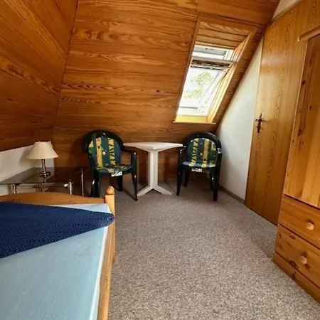 Apartment Kampweg 1 2